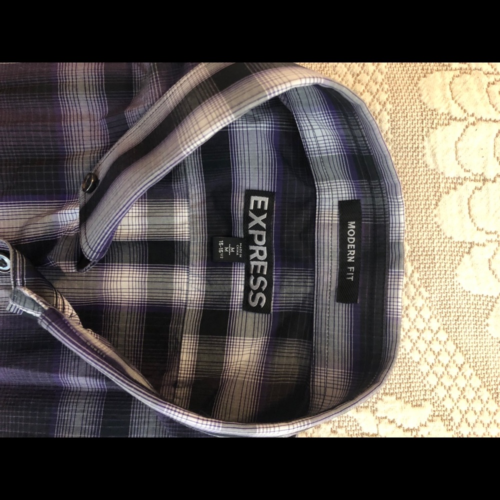 Button down shirt - Picture 4 of 4